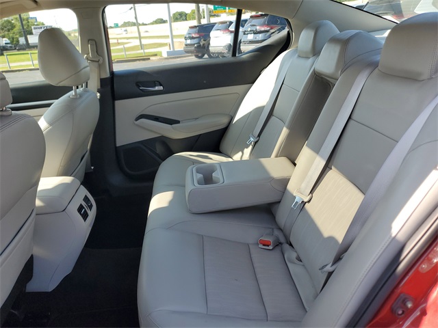 2021 Nissan Altima 2.5 SL photo 10