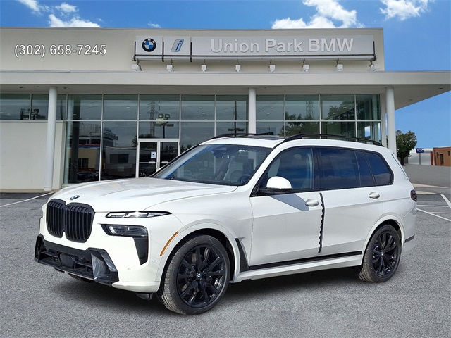 2026 BMW X7 40i's photo