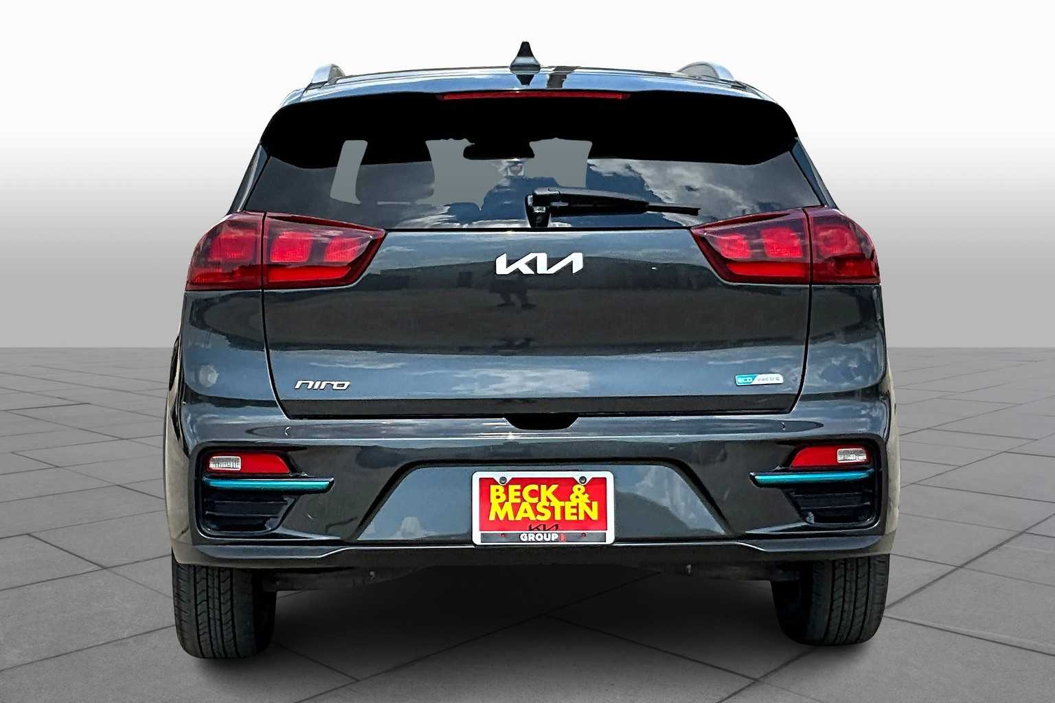 2022 Kia Niro EV S photo 4