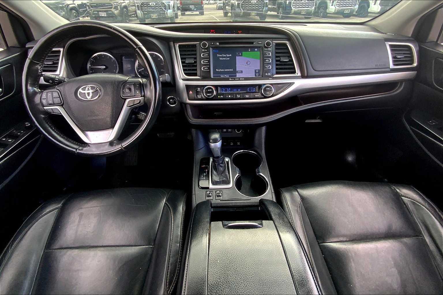 2017 Toyota Highlander XLE photo 7