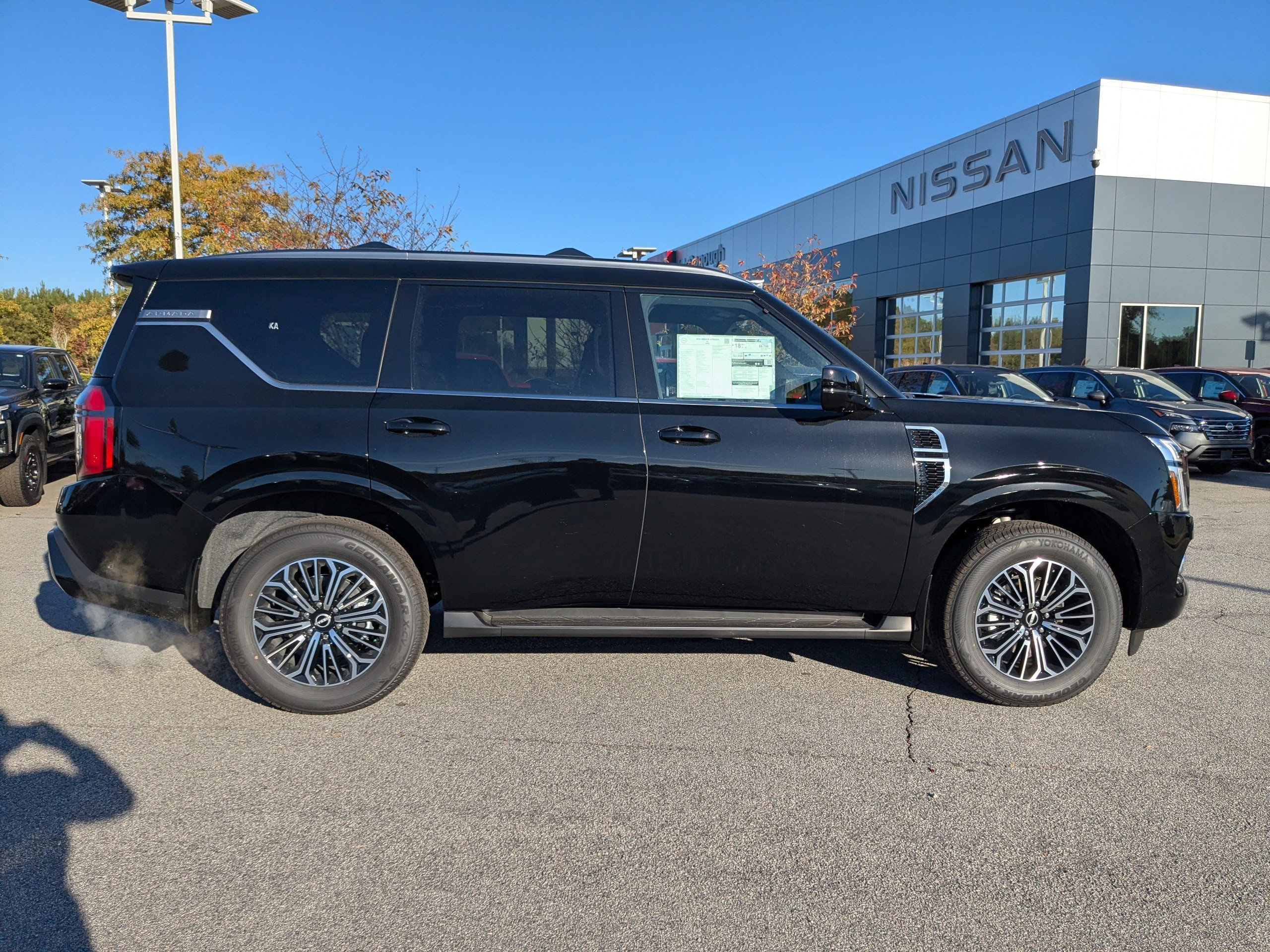 2026 Nissan Armada SL photo 2