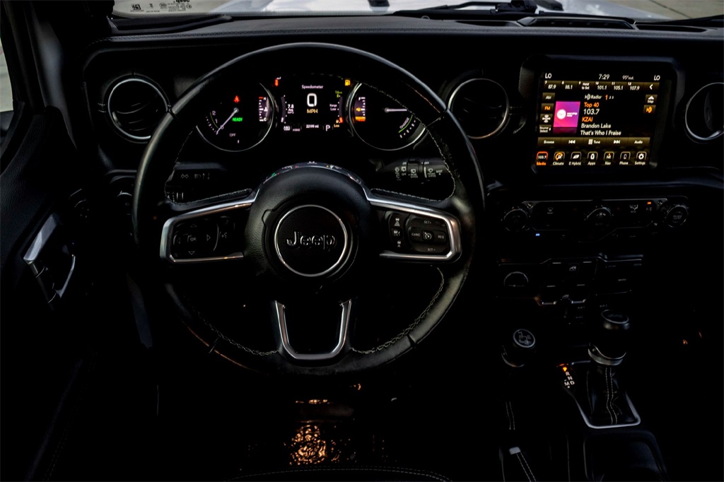 2022 Jeep Wrangler Unlimited Sahara 4xe photo 27
