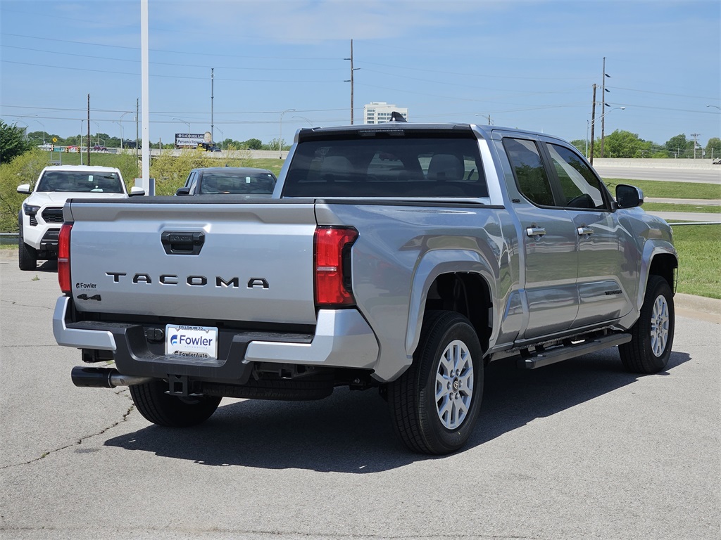2025 Toyota Tacoma SR5 photo 4