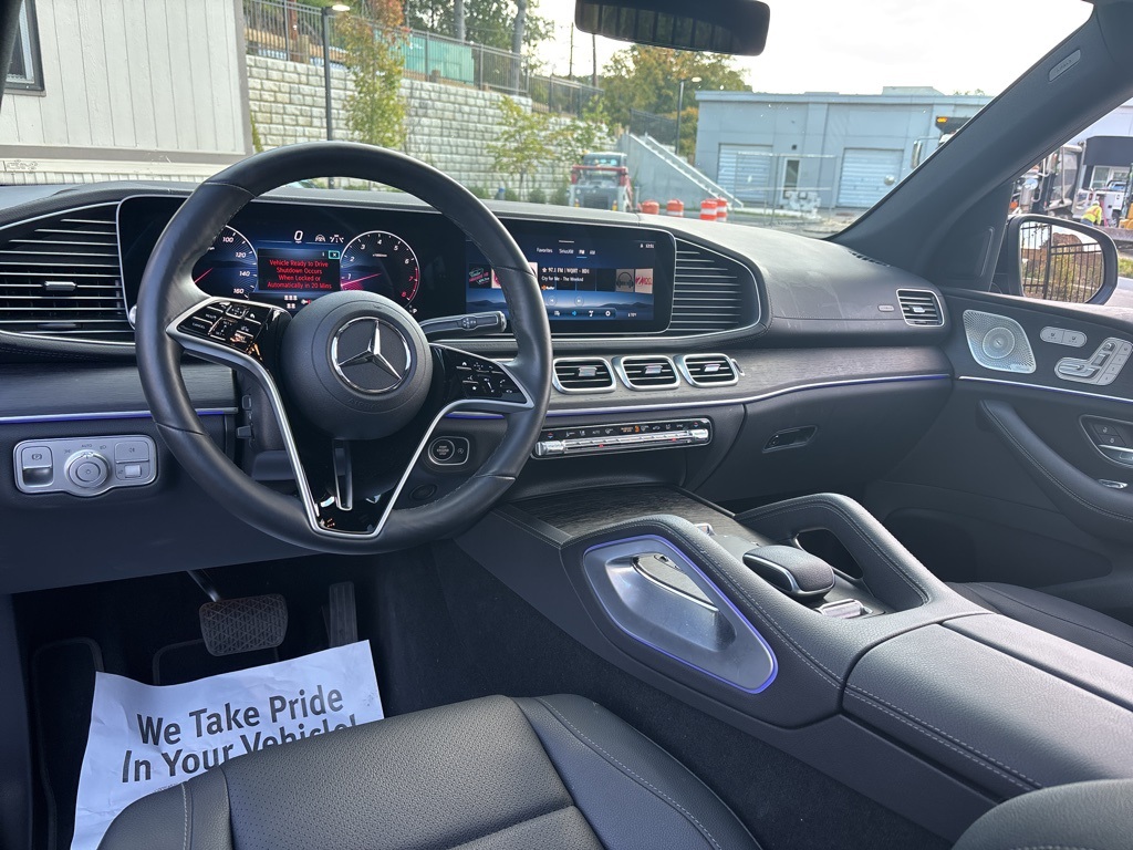 2025 Mercedes Benz GLS 450 4MATIC photo 23