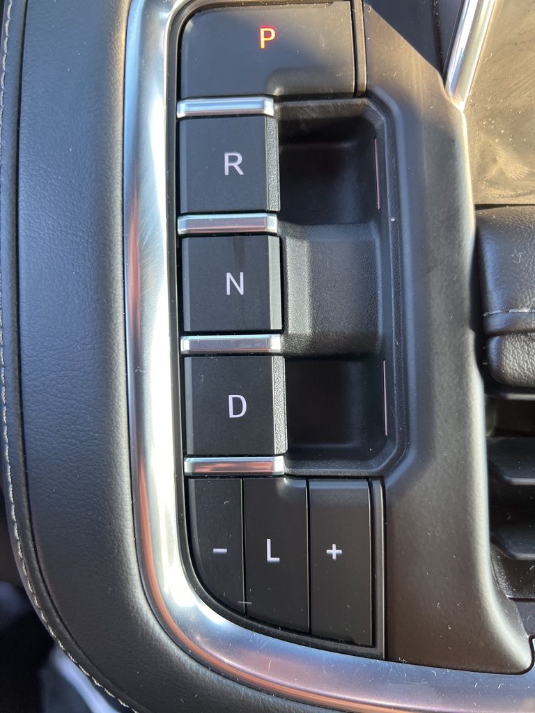 2023 Chevrolet Tahoe LT photo 11