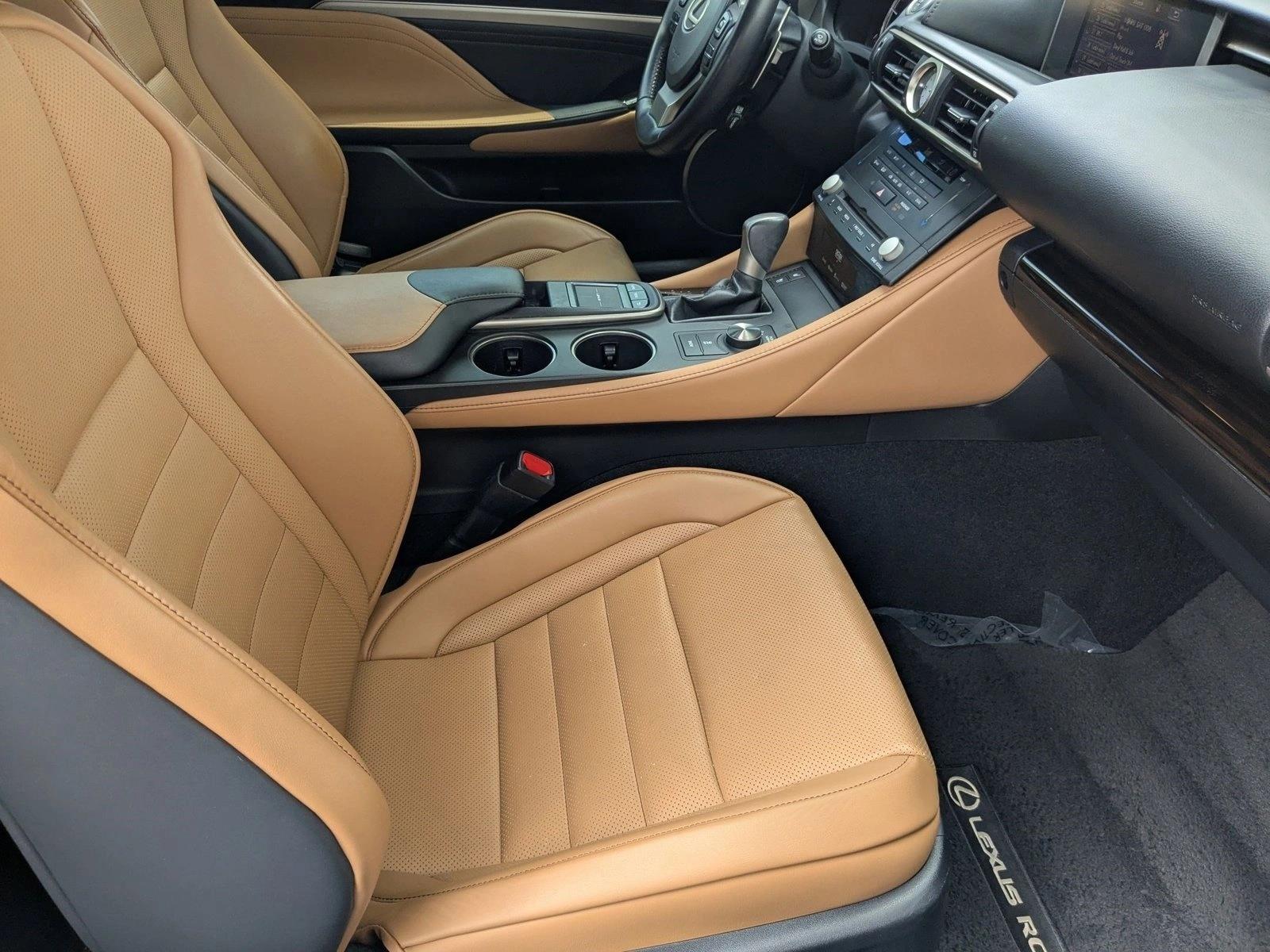 2016 Lexus RC 350 photo 20