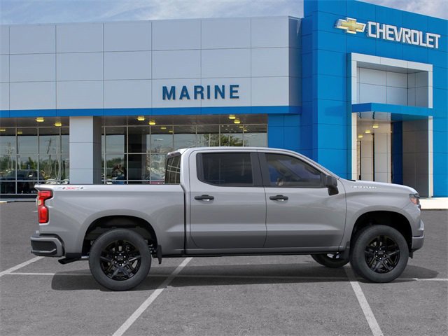 2026 Chevrolet Silverado 1500 Custom photo 3