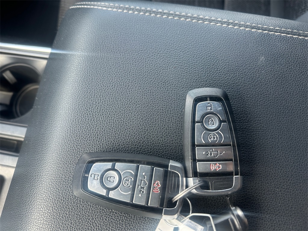 2022 Ford F-150 XLT photo 28