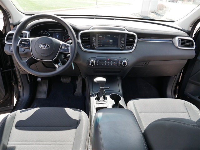 2020 Kia Sorento LX photo 23