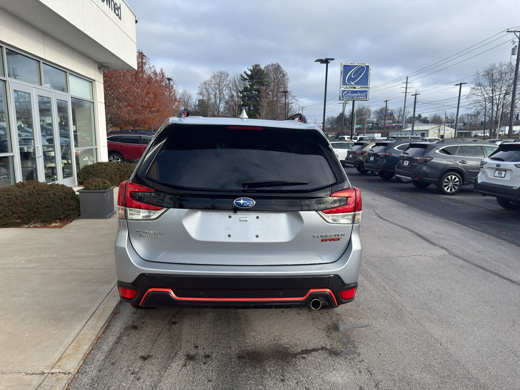 2023 Subaru Forester Sport photo 3