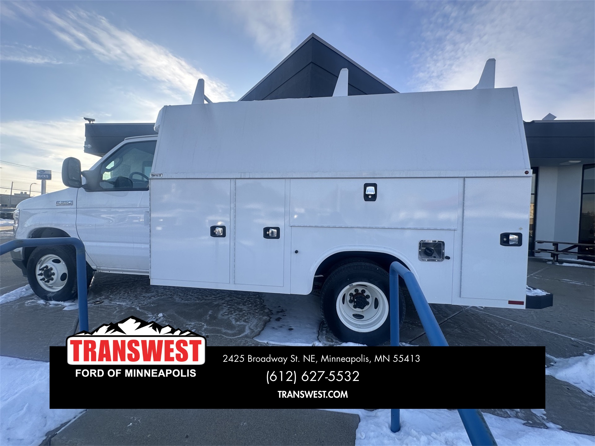 2024 Ford E-350 Base photo 4