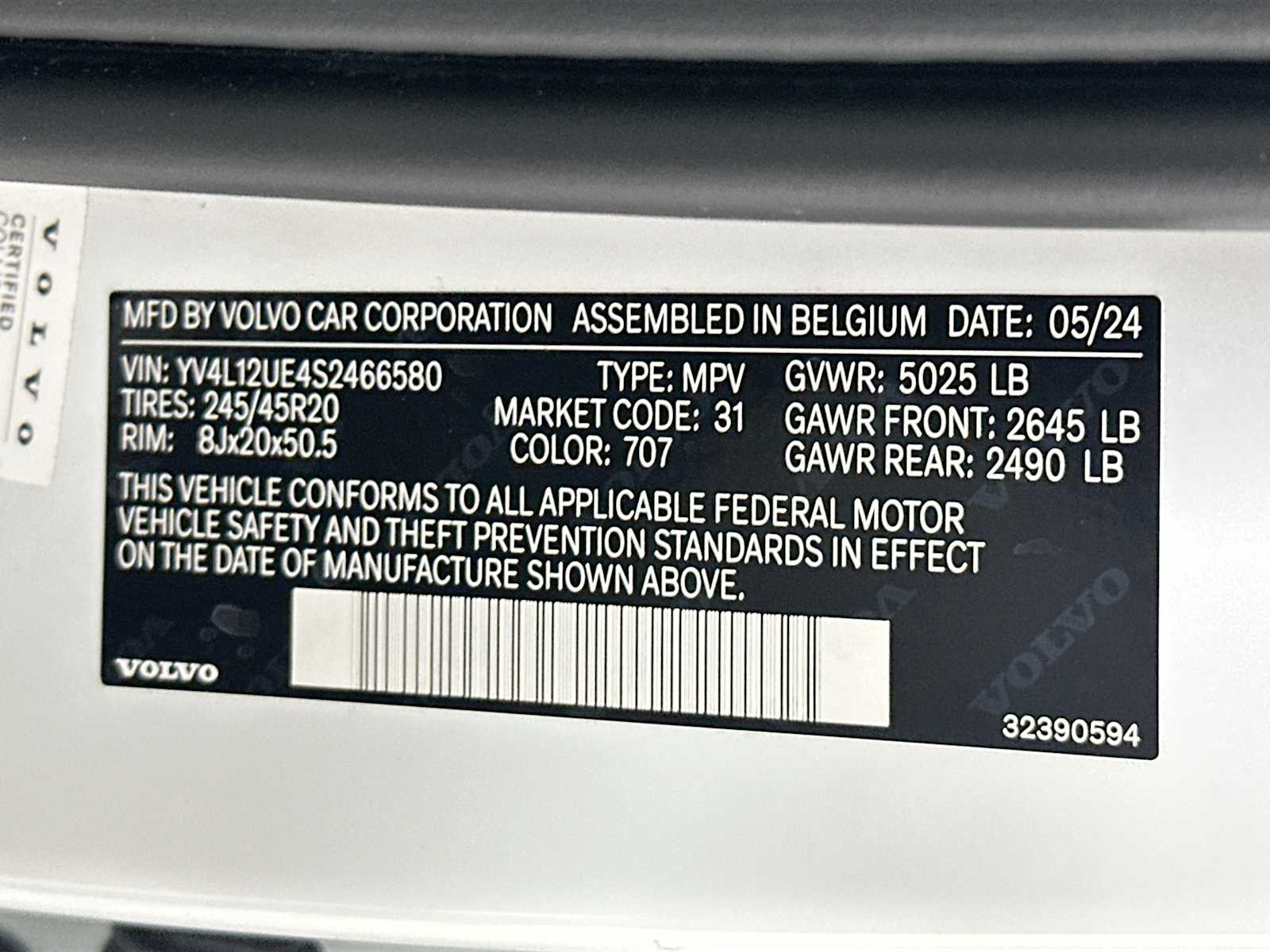 2025 Volvo XC40 AWD Plus photo 30
