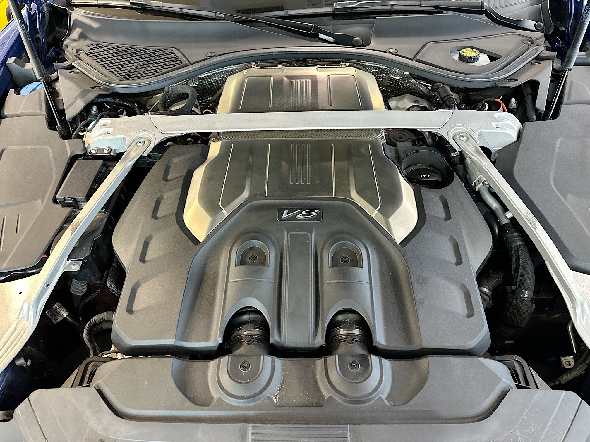 2022 Bentley Continental GT V8 photo 29