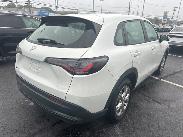 2023 Honda HR-V LX photo 4