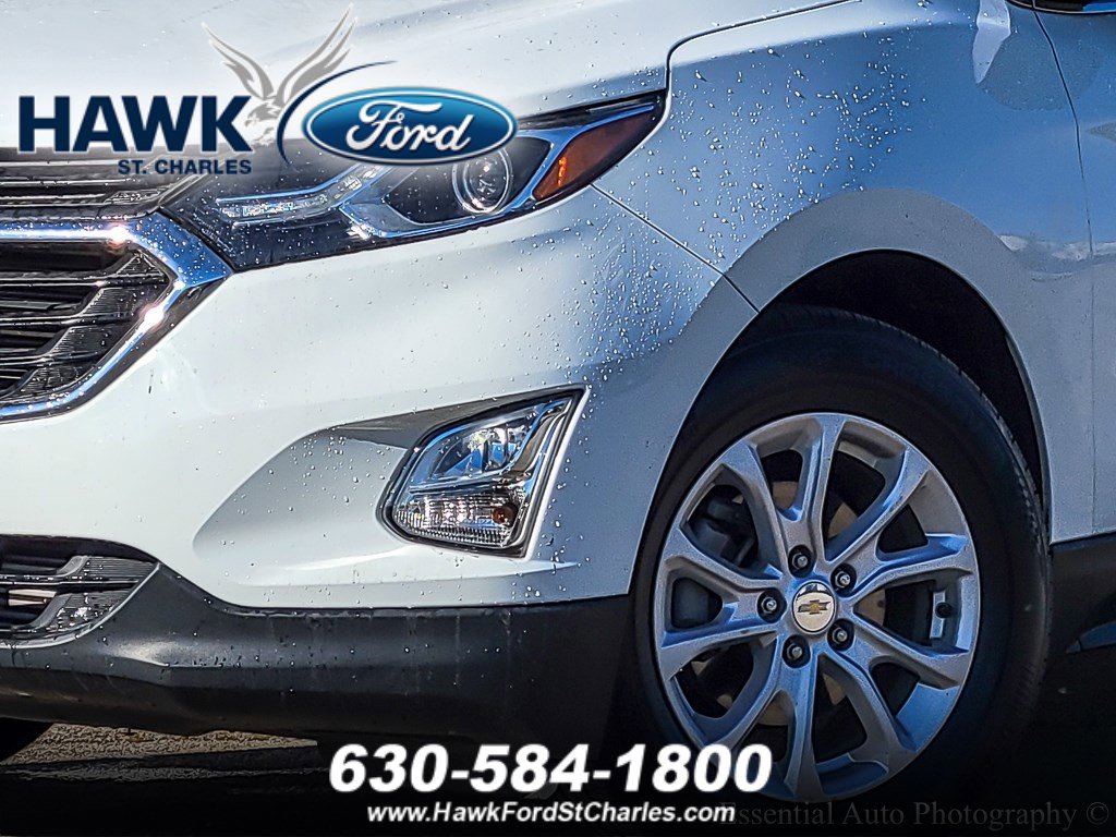 2020 Chevrolet Equinox LT photo 2