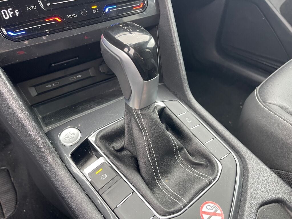 2024 Volkswagen Tiguan SE Wolfsburg Edition photo 13
