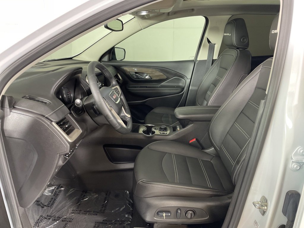2024 Gmc Terrain Denali photo 14