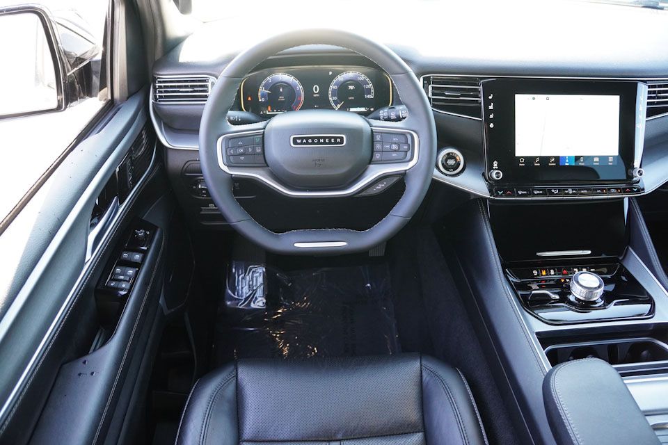 2025 Jeep Wagoneer Base photo 20