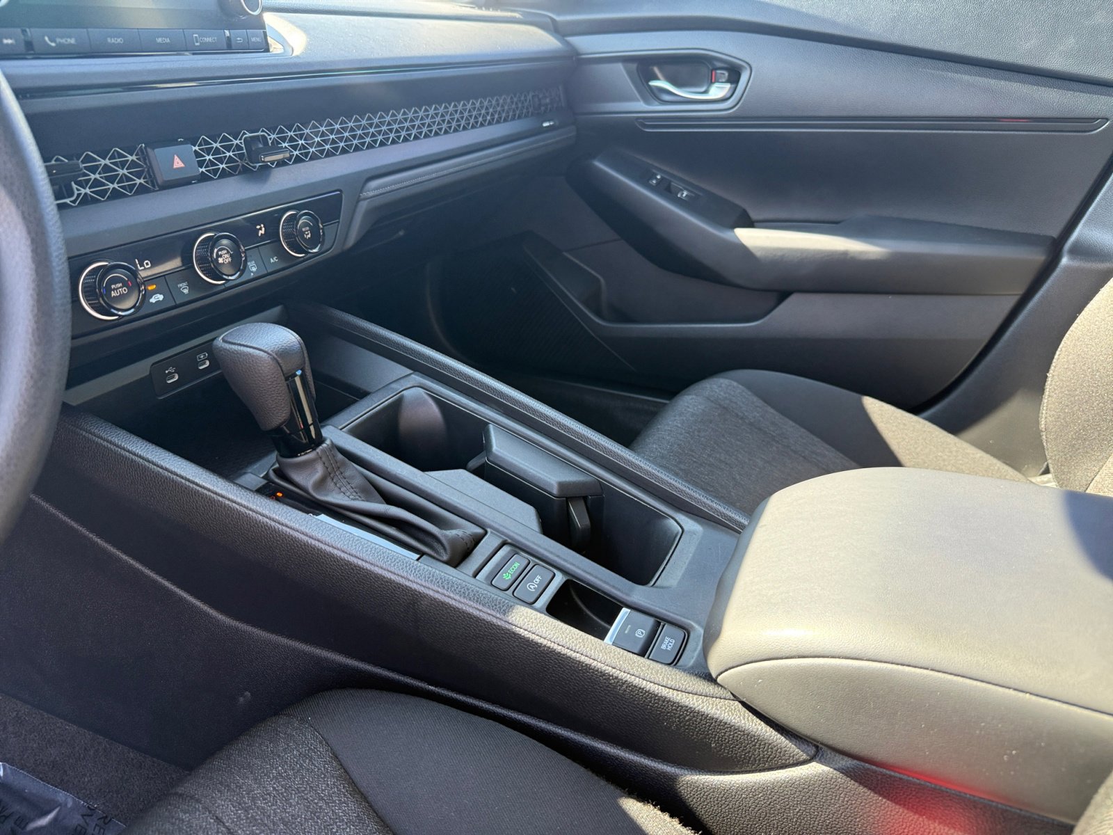 2024 Honda Accord LX photo 13