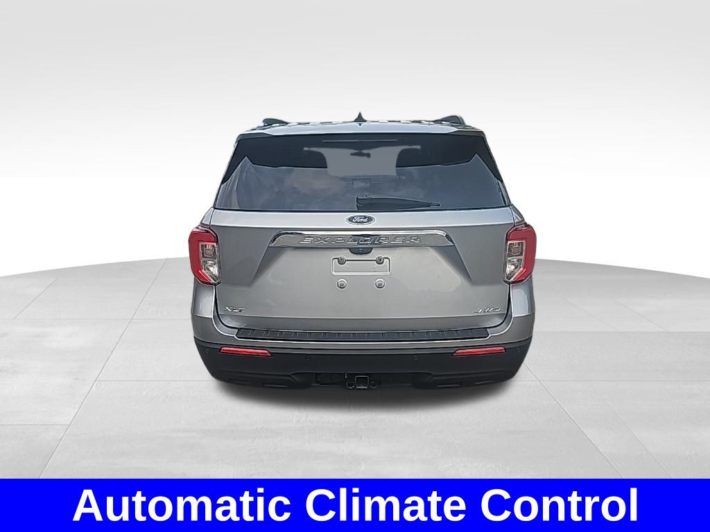 2022 Ford Explorer XLT photo 4
