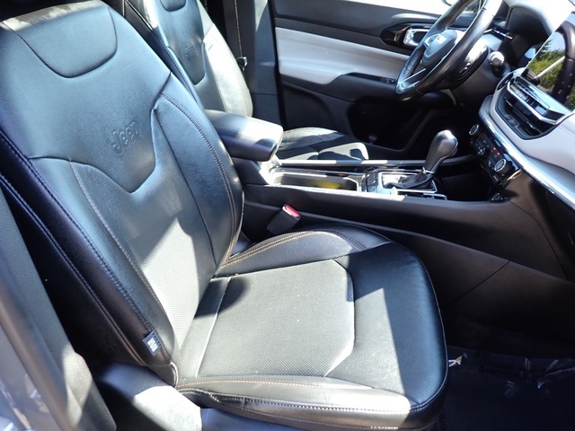 2022 Jeep Compass Limited photo 10