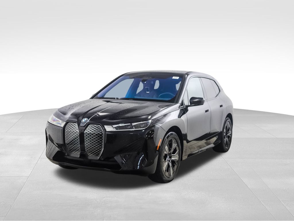 2024 BMW iX Base's photo