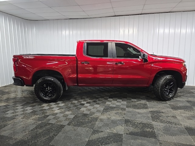 2021 Chevrolet Silverado 1500 LT Trail Boss photo 2