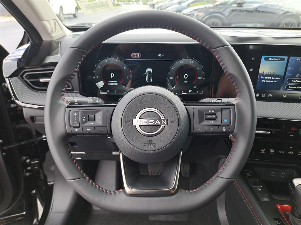 2026 Nissan Kicks SR photo 26