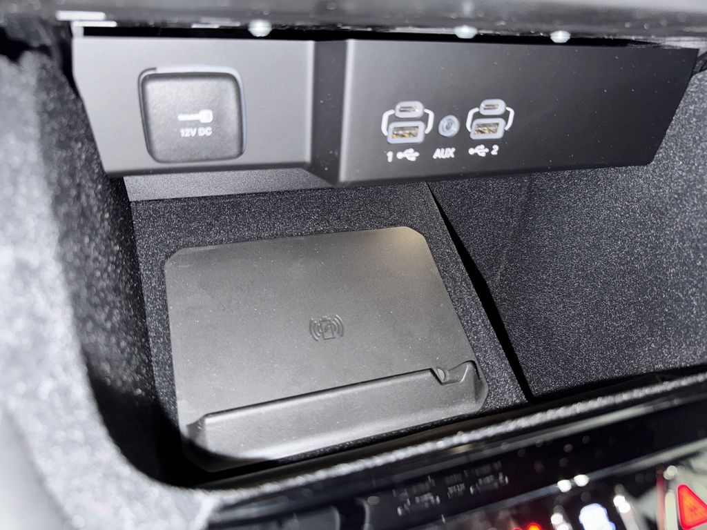 2025 Jeep Wagoneer Series II Carbide photo 26