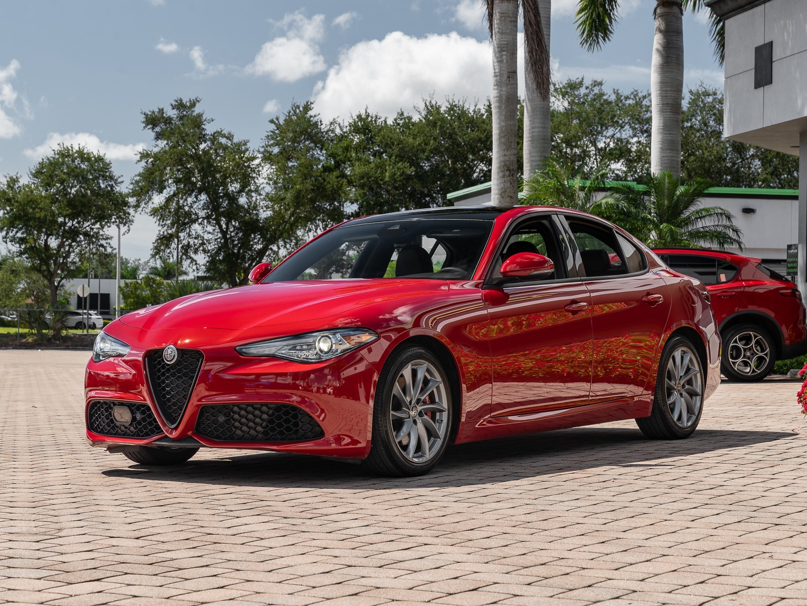 2023 Alfa Romeo Giulia SPRINT photo 5