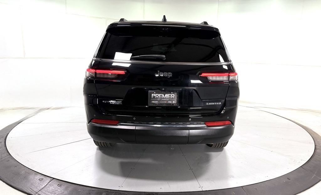 2023 Jeep Grand Cherokee Limited photo 4