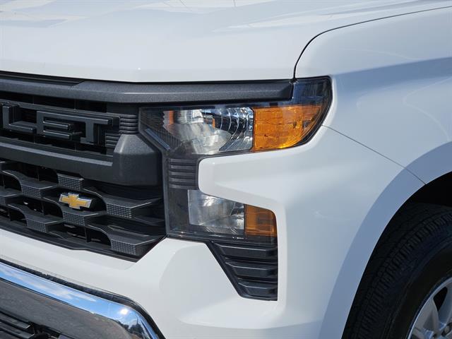 2024 Chevrolet Silverado 1500 Work Truck photo 5