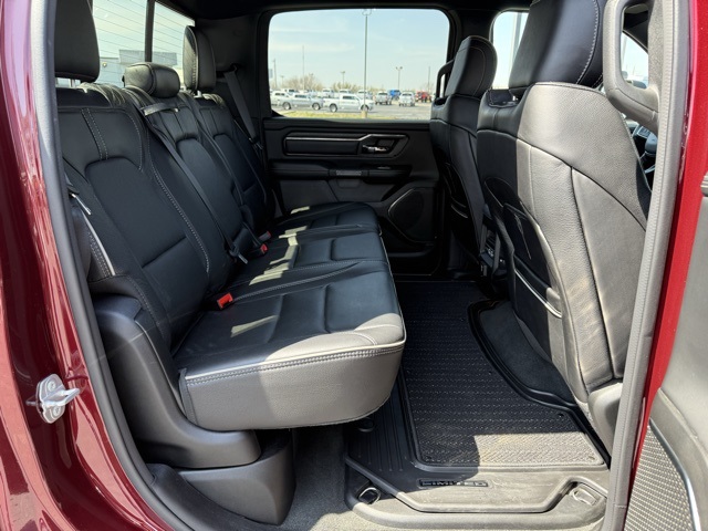 2023 Ram 1500 Limited photo 13