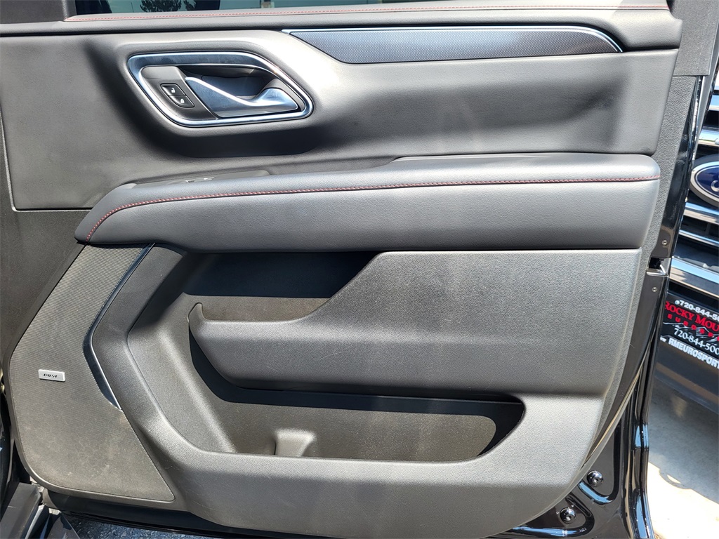 2022 Chevrolet Tahoe RST photo 23
