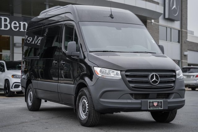 2024 Mercedes-Benz Sprinter Passenger Van Base's photo
