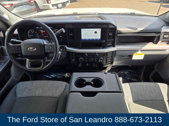2026 Ford F-250 photo 13