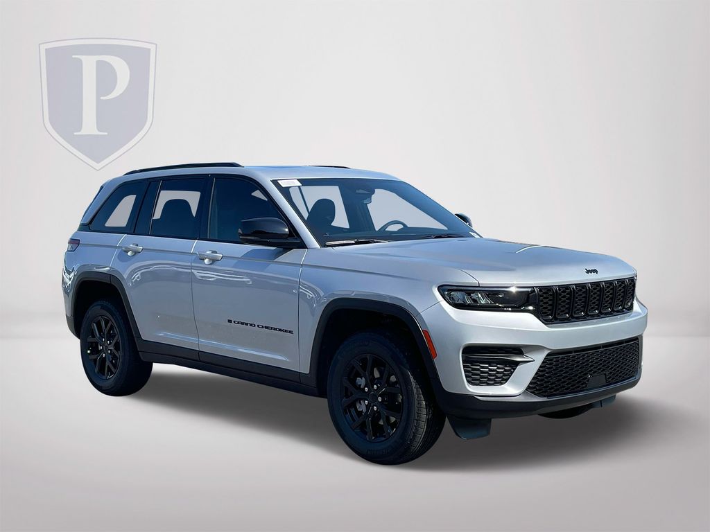2025 Jeep Grand Cherokee Altitude's photo