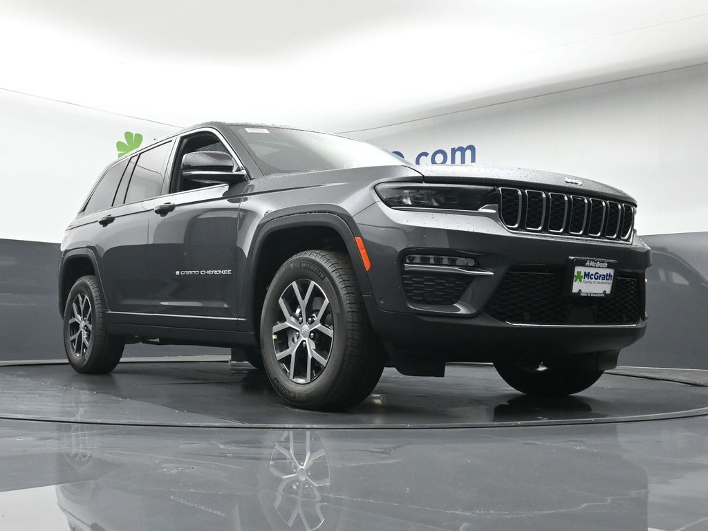2025 Jeep Grand Cherokee Limited photo 25