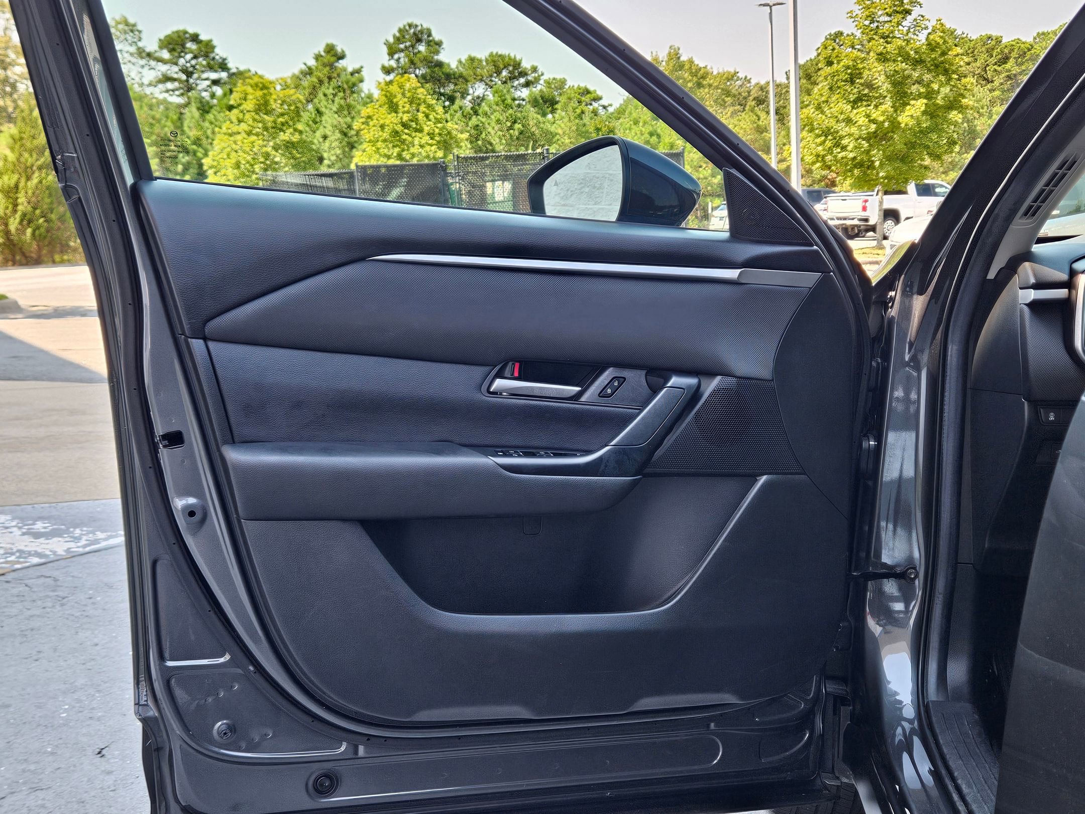 2024 Mazda CX-50 2.5 S Preferred photo 13