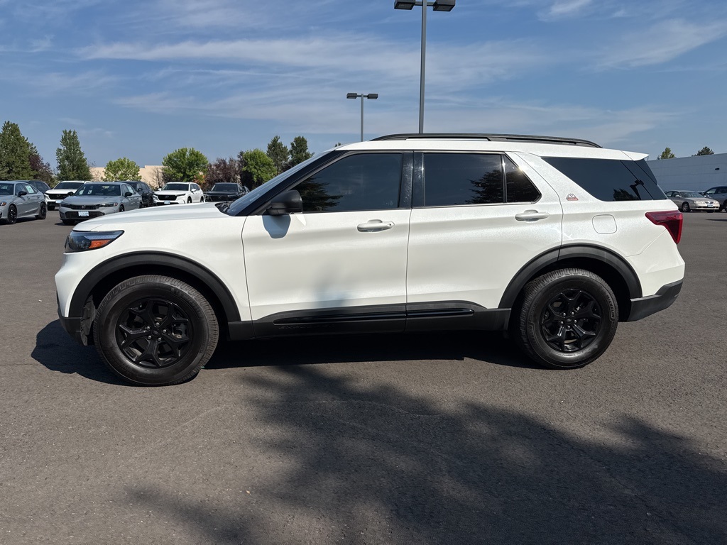 2022 Ford Explorer Timberline photo 2