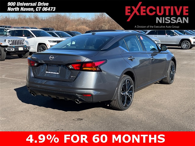 2025 Nissan Altima 2.5 SR photo 2