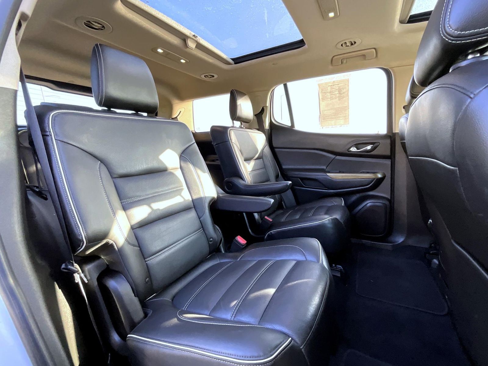 2017 Gmc Acadia Denali photo 18