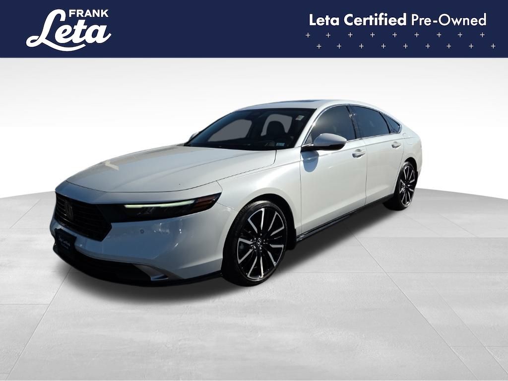 2024 Honda Accord Hybrid Touring's photo