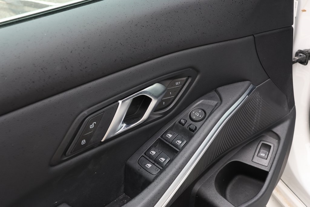2024 Bmw 330i photo 22