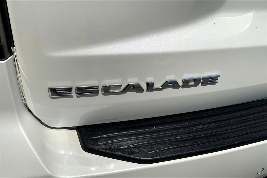 2022 Cadillac Escalade Premium Luxury Platinum photo 30