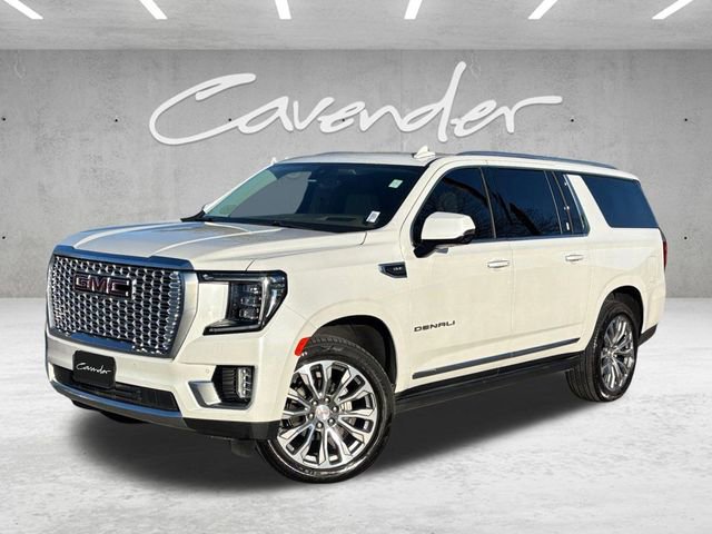2022 GMC Yukon XL Denali's photo