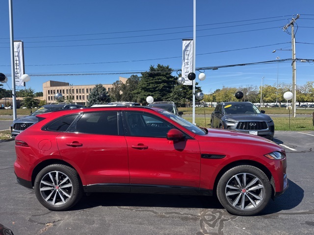 2021 Jaguar F-PACE P340 S photo 4