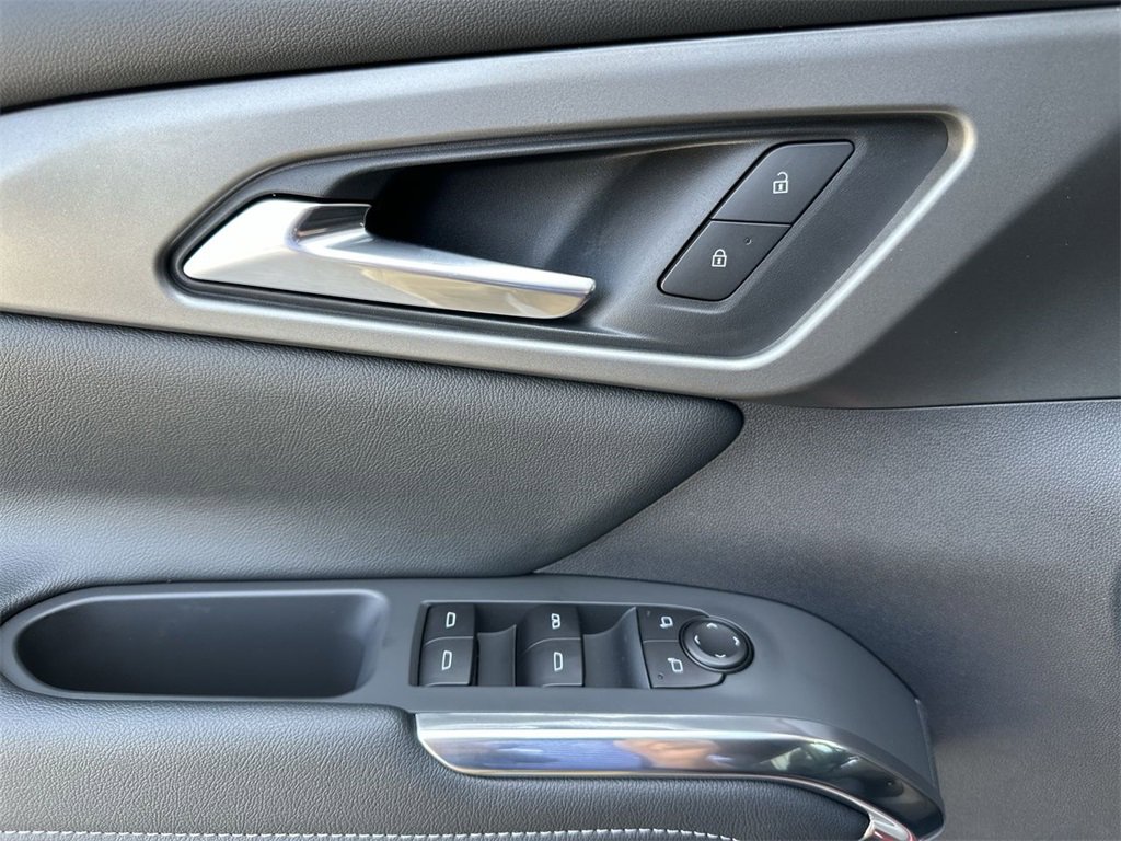 2026 Chevrolet Traverse photo 22