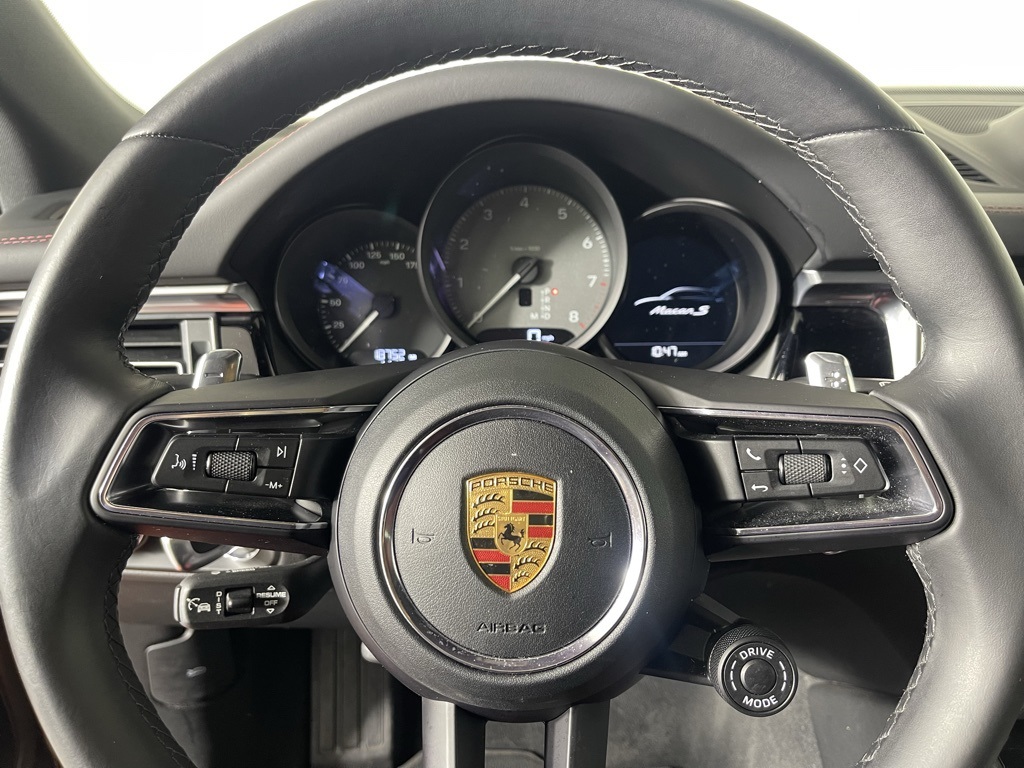 2023 Porsche Macan S photo 25