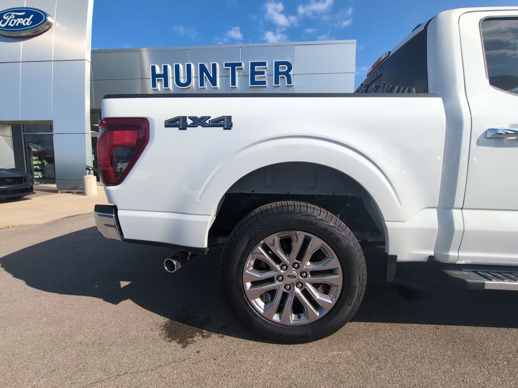 2025 Ford F-150 XLT photo 10